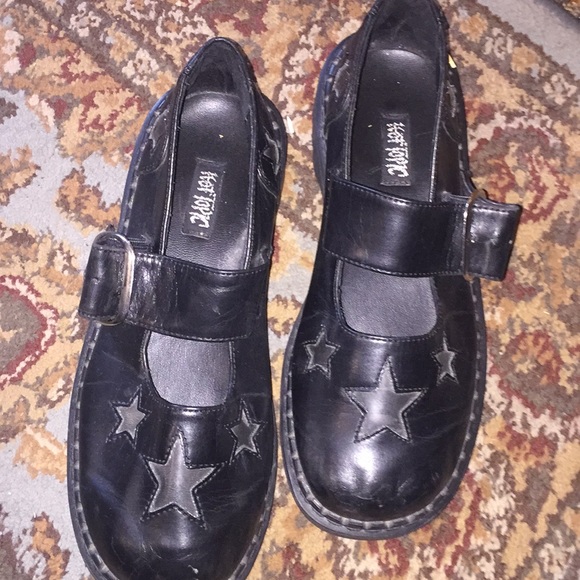 Hot Topic Shoes - Black Hot Topic Mary Janes Hot Topic Shoes - Black Hot Topic Mary Janes